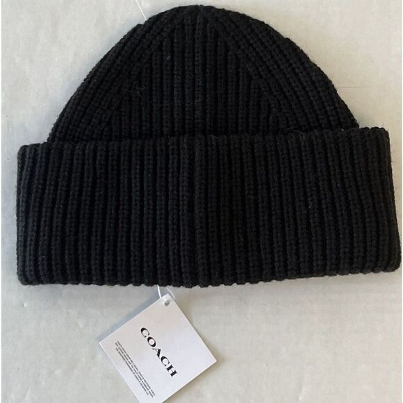 COACH CO100001C CLASSIC BLACK RIBBED TONAL PATCH CUFF BEANIE ONE SIZE NWT - Picture 3 of 8